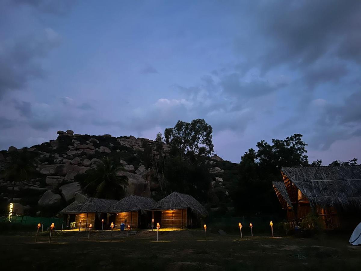 Banana Tree Home Stay Hampi Eksteriør bilde