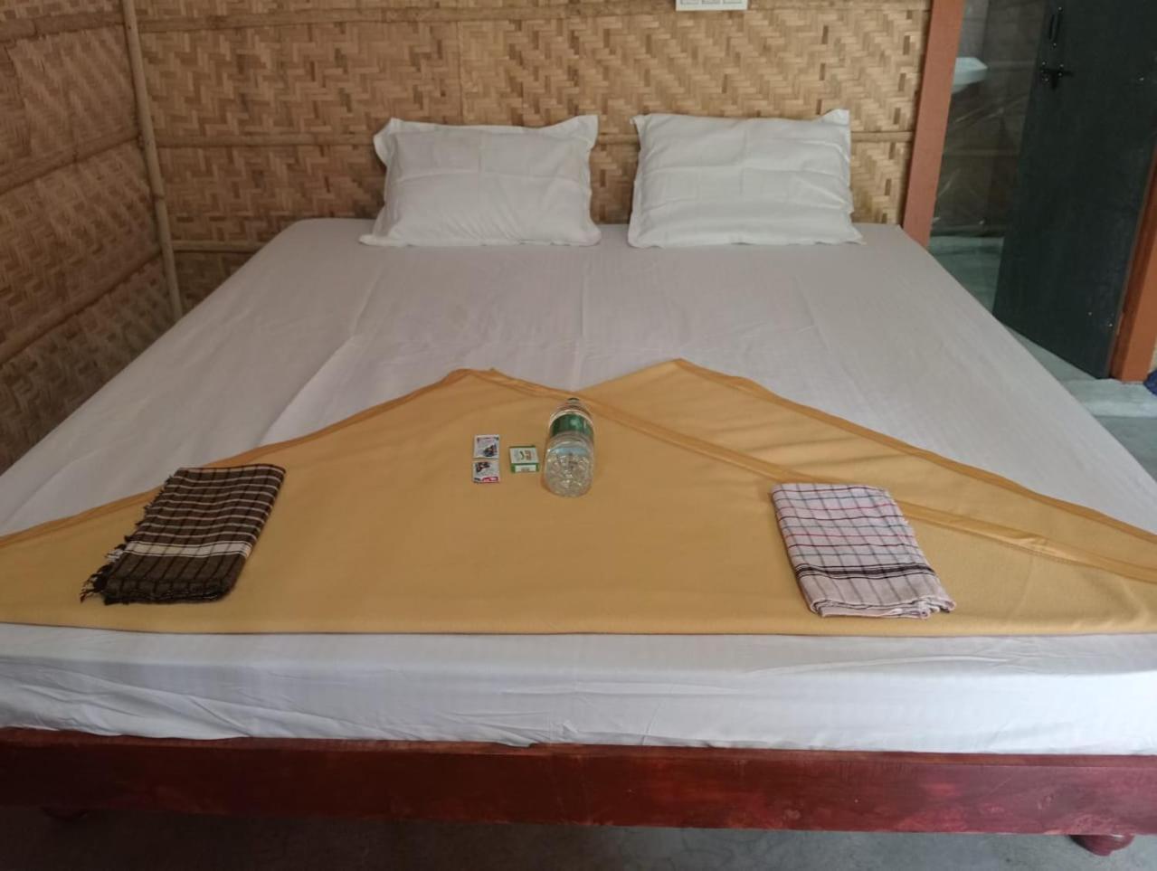 Banana Tree Home Stay Hampi Eksteriør bilde