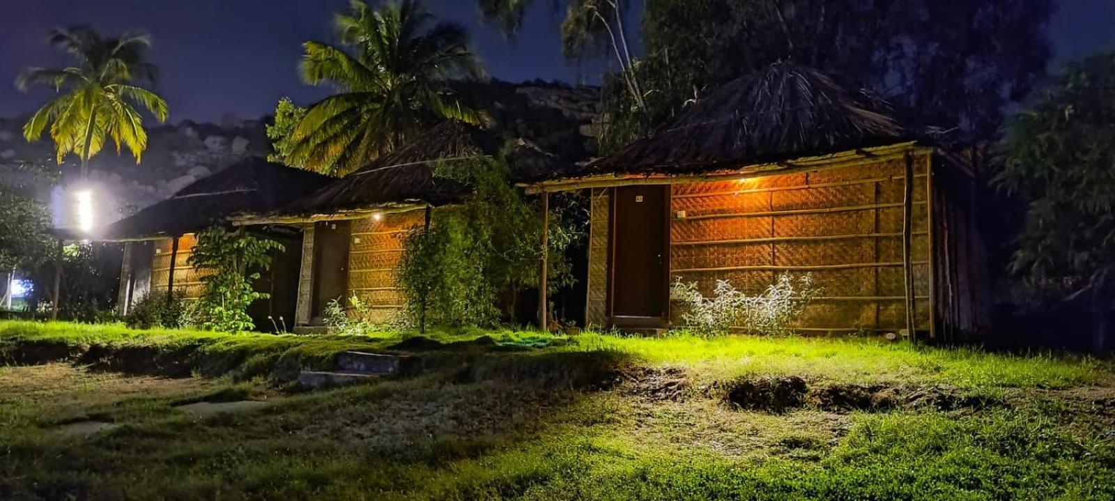 Banana Tree Home Stay Hampi Eksteriør bilde